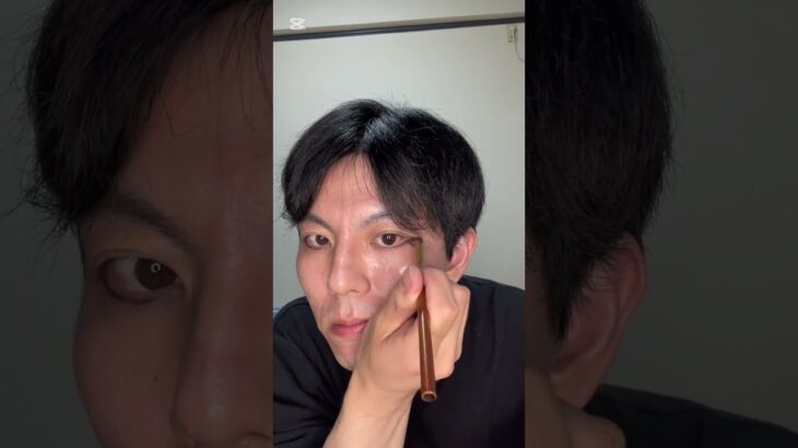 アブリル・ラビーンって永遠に可愛いのなんで？笑 #アラサーメイク #アラサーメイク #emomakeup #makeup